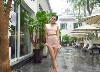爱丝的城堡：福利写真见证Sofia的一切