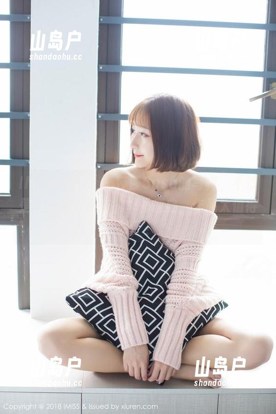 IMiss爱蜜社-莎莎Sasa IMiss爱蜜社 - 莎莎Sasa的写真,不过是一场关于网袜的华丽盛典,作品太值得赞了!