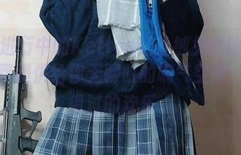 正在进行中的Kettoe红丝绒兔女郎图集，免费提供给你无聊时的喘气空间，不许错过的欢乐。