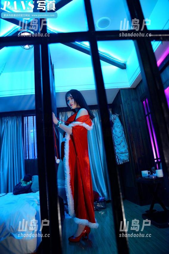 PANS摄影-小倩 PANS摄影 - 小倩《粉色》图集上线,别问,反正也是没有圣光能遮住的!