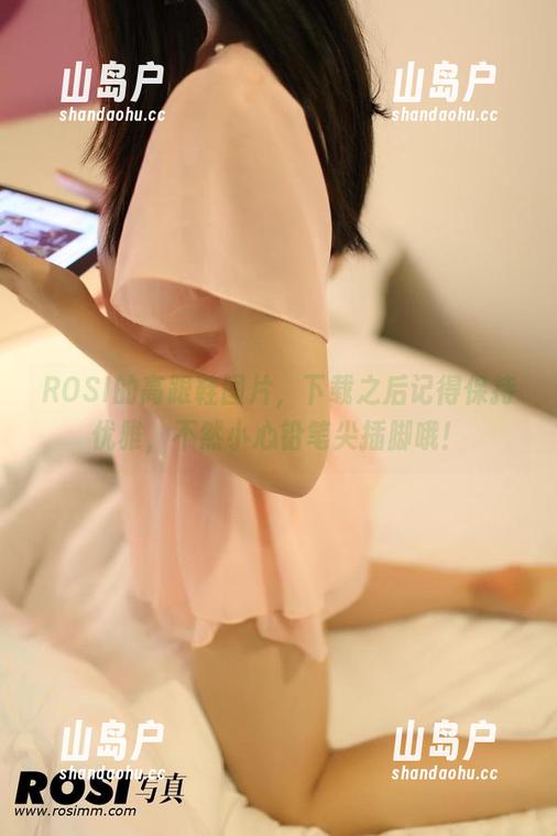 ROSI写真 ROSI的高跟鞋图片,下载之后记得保持优雅,不然小心铅笔尖插脚哦!