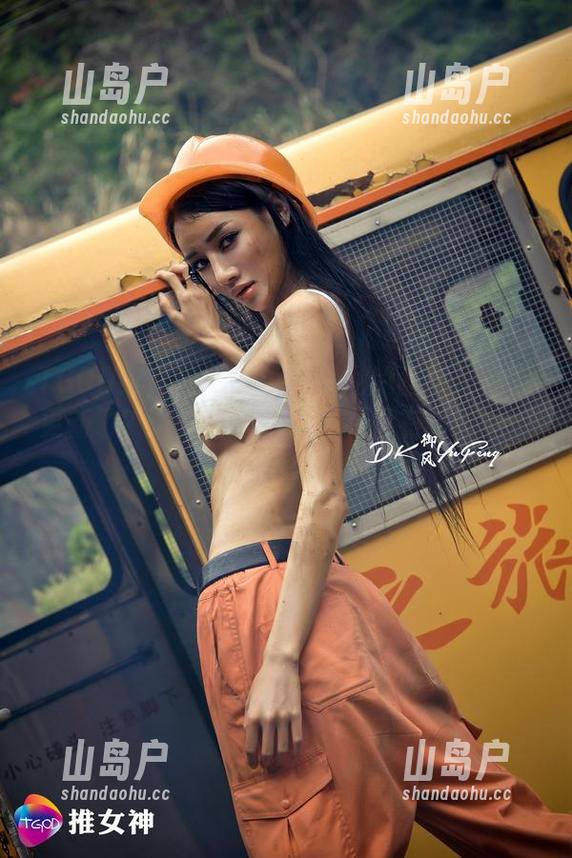 TGOD推女神-林紫涵 TGOD推女神 - 听说林紫涵的丝袜作品集更新了?溜达几圈再说,有没有特别的惊喜等着我?