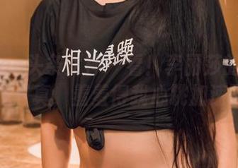 TouTiao头条女神 – 看！李丽莎的泳装福利写真，羞羞得我心跳加速了