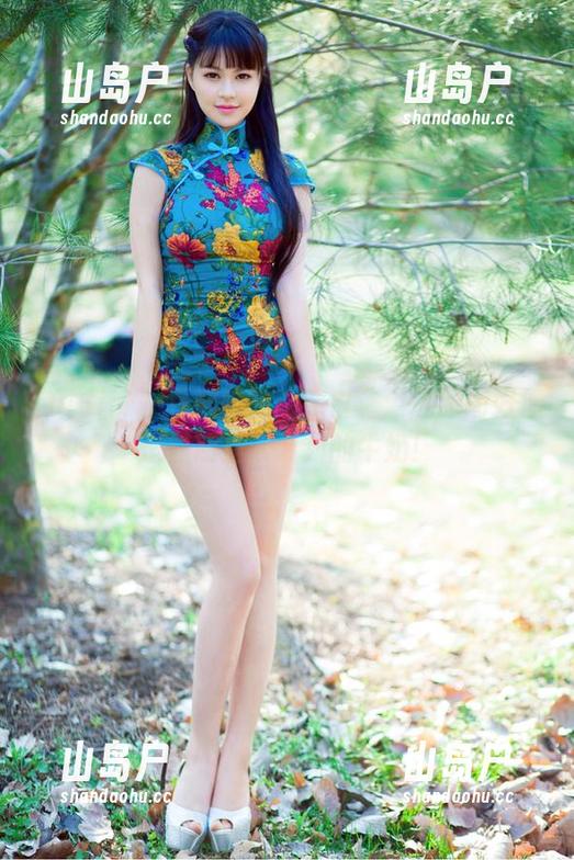 TuiGirl-夏婉婉 TuiGirl - 夏婉婉的“纯白”:这原图好像是假期里未开封的牛奶!