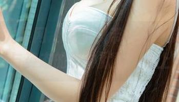 UGirls尤果网 – 倪叶腾带来的妹妹图包，光线与姿态的那种默契，太上头！
