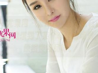 UGirls尤果网 – 金baby与高跟鞋的日常…居然让我想到了某个奇怪的场景，高清原图慢慢品味。