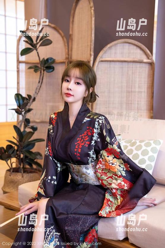 XINGYAN星颜社 - 李丽莎的新任务：把你的旅行计划变成美图图集！