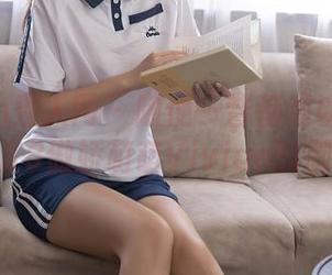 Xiuren秀人网 – 随便一瞥都难以置信的高清：K8傲娇萌萌Vivian的御姐写真