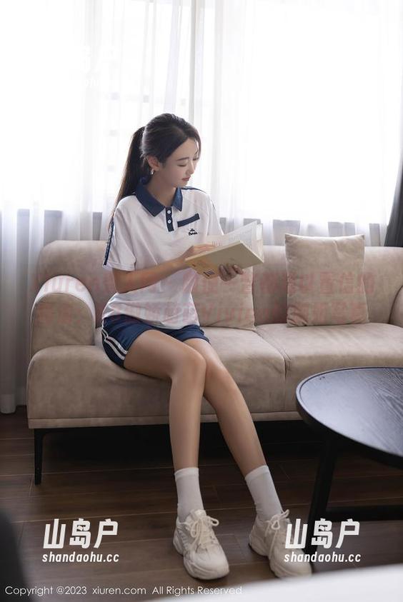 Xiuren秀人网-K8傲娇萌萌Vivian Xiuren秀人网 - 随便一瞥都难以置信的高清:K8傲娇萌萌Vivian的御姐写真