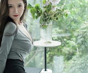 Xiuren秀人网 – 重燃小宇宙，Olivia童安琪的纯白图包福利等你来接住！