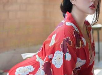 Xiuren秀人网 – 乔一一这组粉色写真，内心的小鹿撞得嘎嘎响