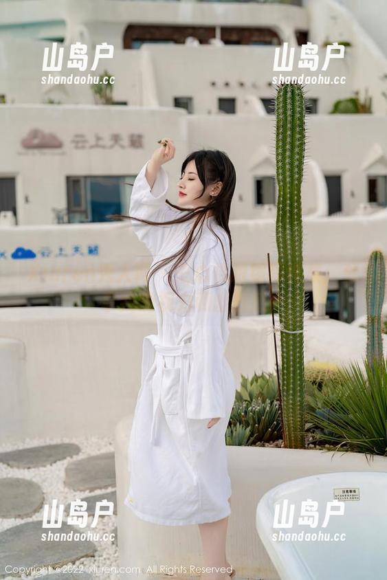 Xiuren秀人网 - 王心怡眼镜写真集：分享我的视力和幽默感～