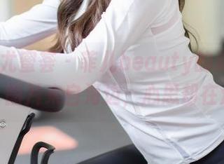 YouMi尤蜜荟 – 菲儿beauty的泳装在线分享，图片来自海边，心思却在深海！