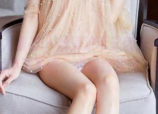 YouMi尤蜜荟 – 颜美汐带来的妹妹套图，一抹就停不下来，你猜我停住了哪张？