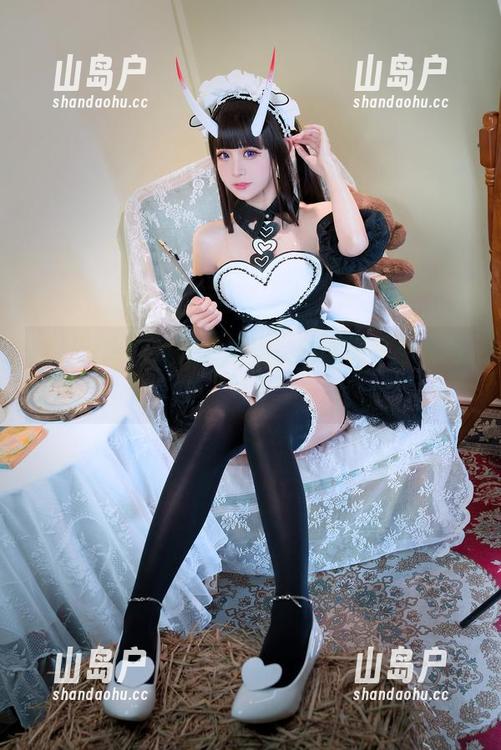 miko酱吖 miko酱吖的修女戏码,原图超乎想象的“善良”