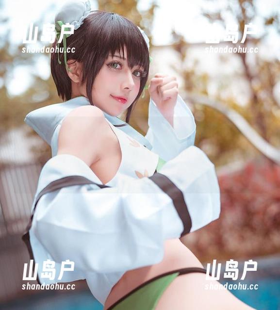 rinka冲田凛花 观看rinka冲田凛花的“初音未来SweetDevil”,突然觉得我平常的穿搭好像也可以是甜蜜魔鬼风。