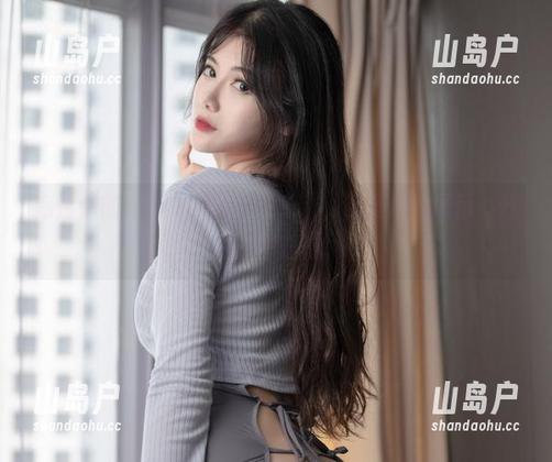 高清中的“一米八的大梨子”，比基尼的展示，分分钟想盯着。