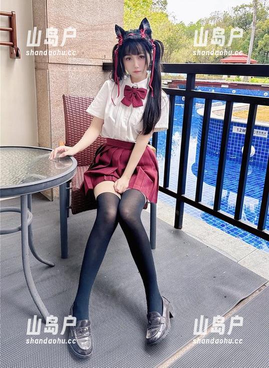 不呆猫 不呆猫古风温泉写真集:这水可真好,后代飞流直下三千尺也不过如此吧!