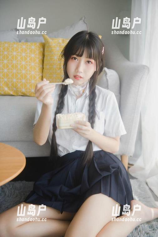 不呆猫 圣诞图包,看看“不呆猫”怎么让猫咪变身圣诞老人。