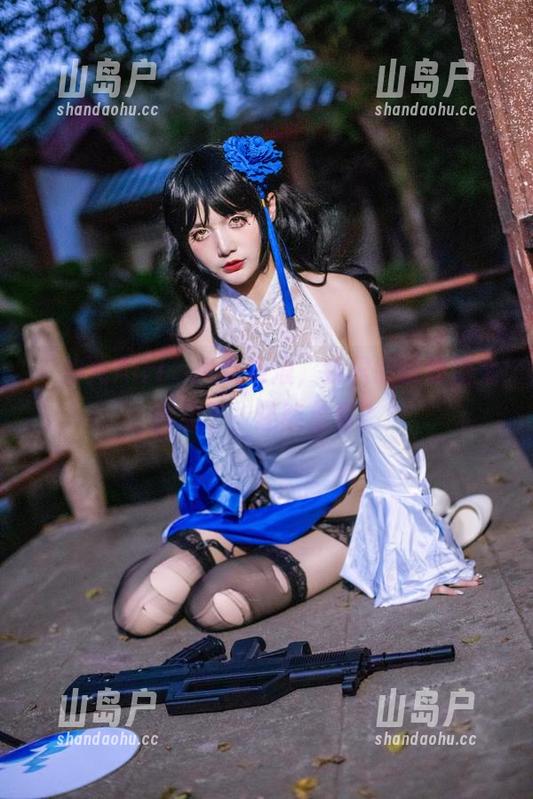 “仙九Airi”风吹海浪，我只想说原图太真实了，还能免费？