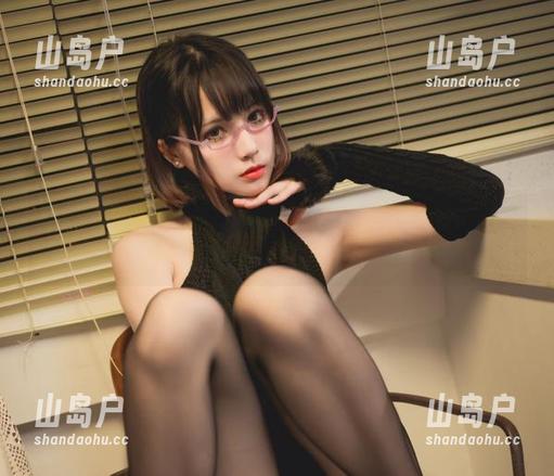 你十七鸽连体衣小百科：cos只能这样分享，逗趣到不行！