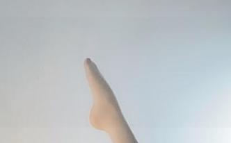 微密圈 – 网盘独家！俏妞qiaoniuTT的吊带丝袜合集，让你在每个点开里都能乐出声！