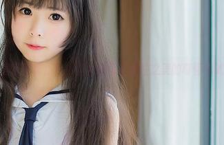 居家图集，向小圆私拍追求随性之美的奇怪尝试