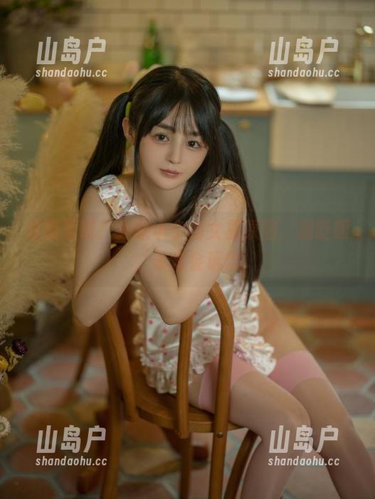 最新发现！失眠小宁的女巫原图，别眨眼，非常会玩哦