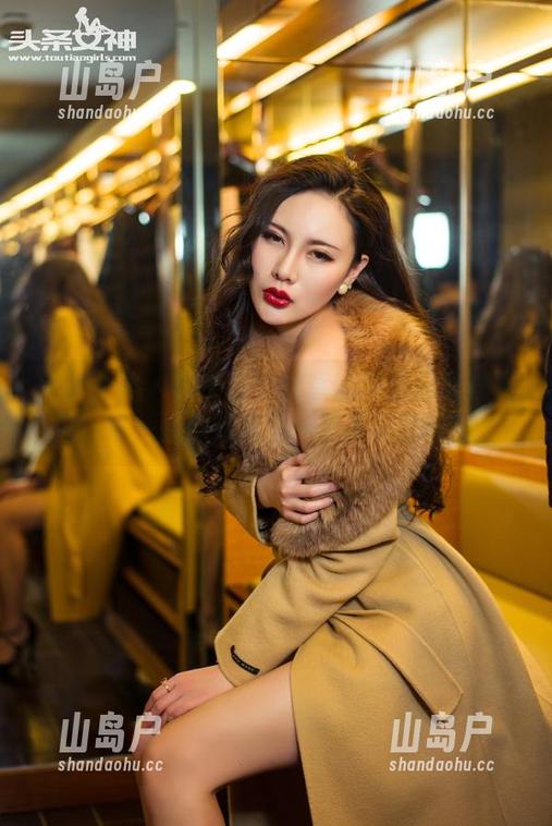 头条女神 - 等不及要分享的周思超女孩图包，每一张都有那么一点不同的味道。