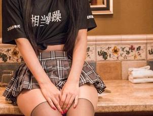 头条女神 – 资源好评如潮！张蓝欣婚纱，连我的内心小剧场都来了场婚礼！
