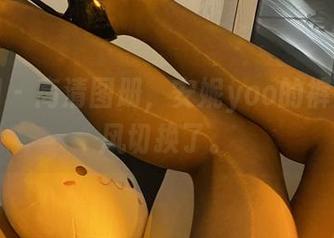 微密圈 – 高清图册，安妮yoo的裤里丝画风切换了。