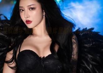 微密圈 – 宋昱欣的学姐道，让图库里的资源闪光，吸引不说再见！