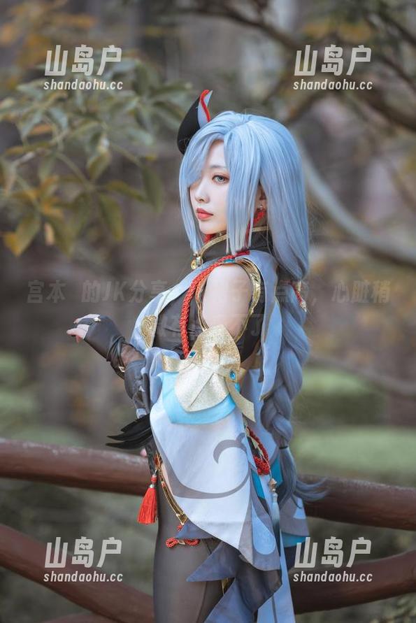 宫本桜 宫本桜的JK分享,jk裙子有点高,心脏稍微有点受不了