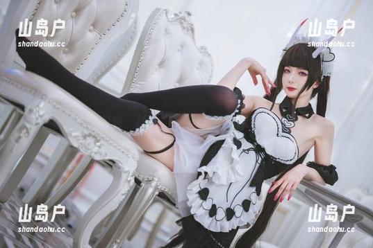 黑白交响曲：封疆疆v的写真与壁纸都摇摆不定