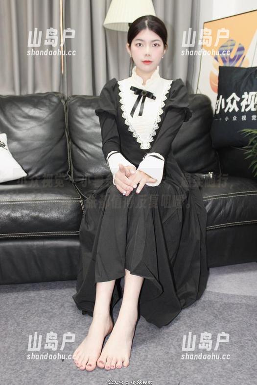小众视觉-小薯条 小众视觉 - 小薯条全集在手,温柔随行,每一张都值得反复咀嚼。