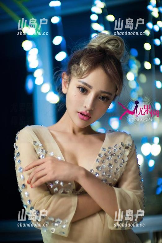尤果网 - 夏乔在体操服里，难道全场都看得出我在想什么？原图和套图，选哪个好呢？