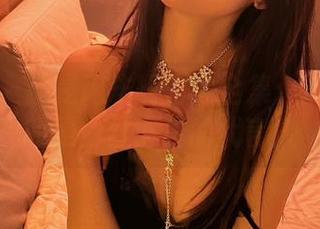 微密圈 – 就是阿朱啊白丝全集：她可能真的是白丝博主的代言人