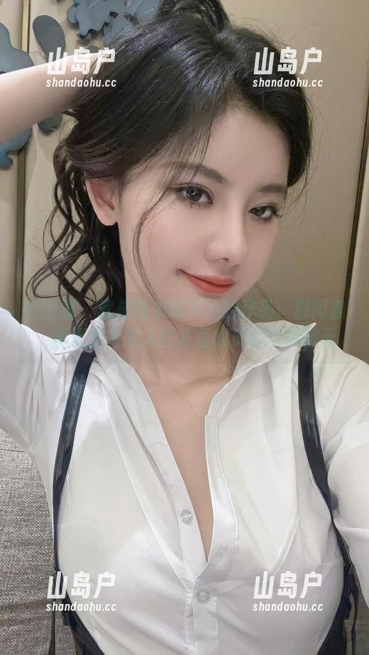 微密圈 - 就是阿朱啊和她的作品：别问我，反正《人来人往》里的资源值得聊天
