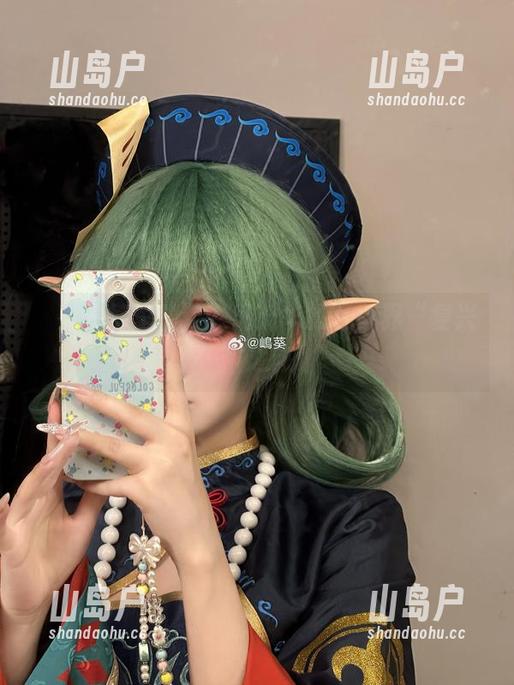嶋葵 嶋葵的裤里丝:一场升华的写真界“复兴”之旅