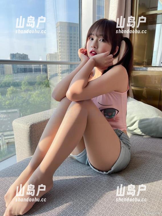 微密圈 - 张思允nice接受老板的指令，开启无圣光写真新篇章？