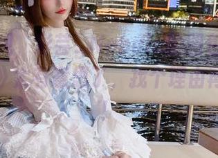 碰巧发现，彩芸_Nebula的图包《爱野美奈子》太有意思了，找个理由再看一遍！