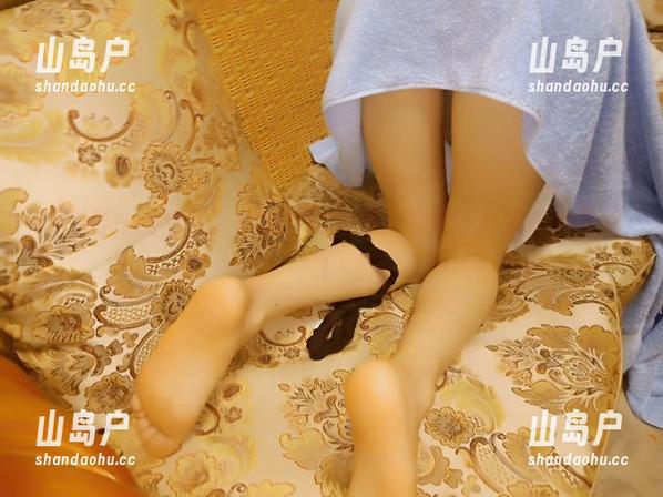 想要个公主抱 “想要个公主抱”的白衬衫资源,像风一样轻巧的美好!