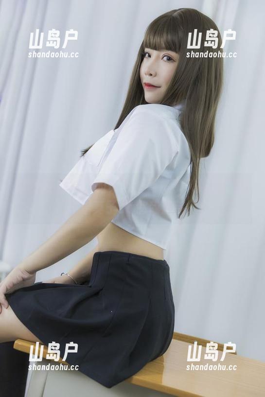借着吉他妹妹的舞姿，直接杀入原图与抱走莫子aa悠哉游哉