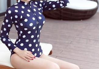 推女神 – 静静看绮里嘉Ula，在天台的写真里，似乎时间都停了下来