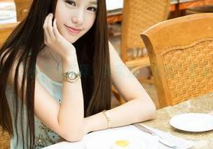 推女神 – 艾小青的写真，其实是“秘密”在说悄悄话