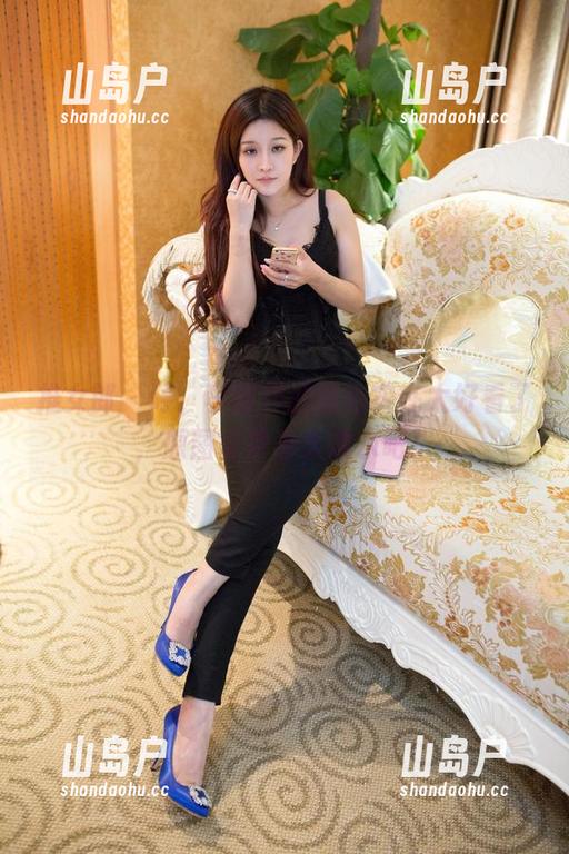 推女郎-李丽莎 推女郎 - 哼,李丽莎的旗袍实在太好看了,原图免费也太放水吧!
