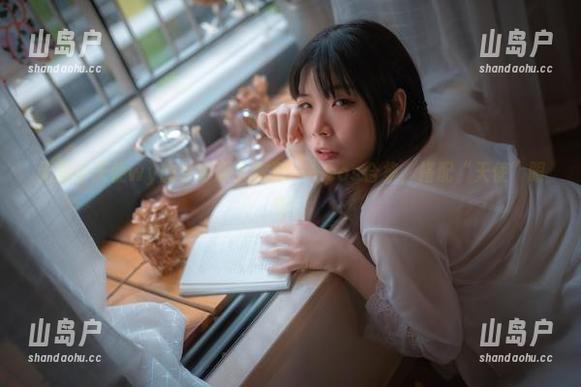 无颜小天使wy的水手服大变身——cos合集，搭配“天使”眼泪！