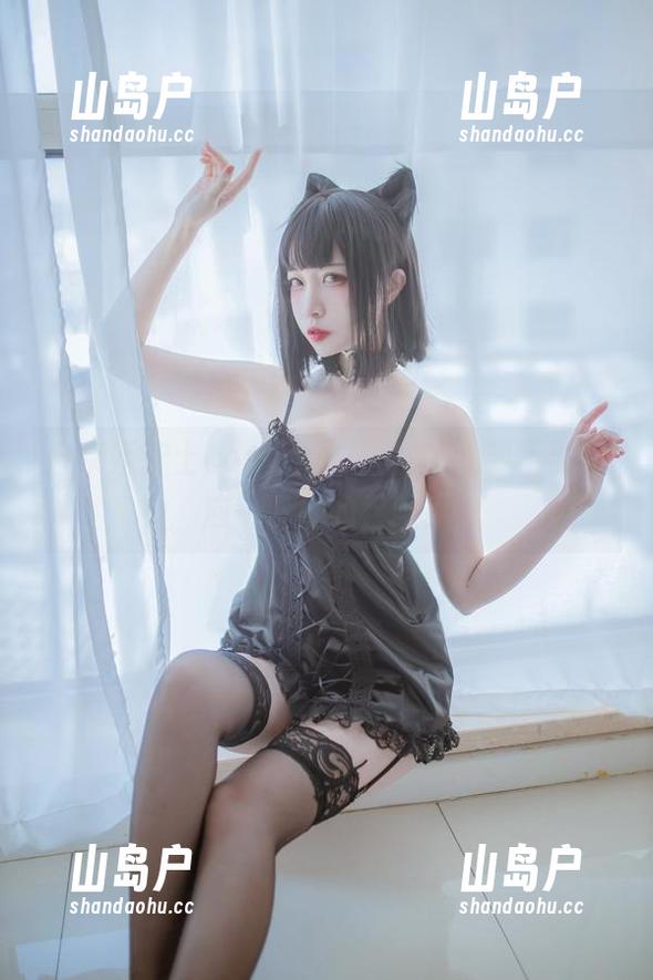 日奈娇护士cos更新，正在考虑要不要回应一下她的召唤？