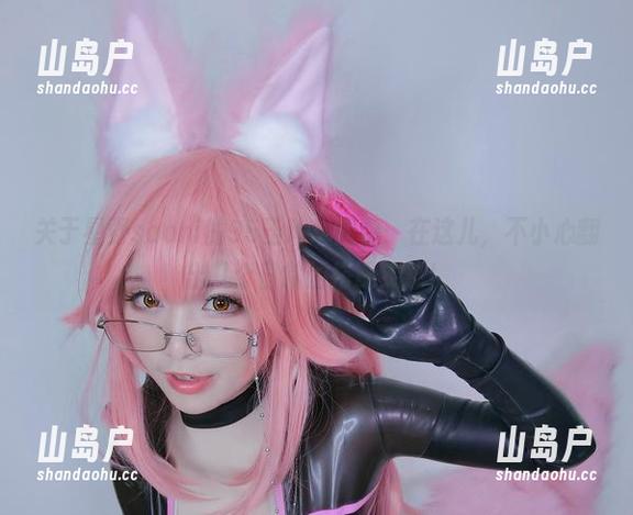 星野saori 关于星野saori的95玉玲珑图包:在这儿,不小心翻出几个日常的搭配灵感!
