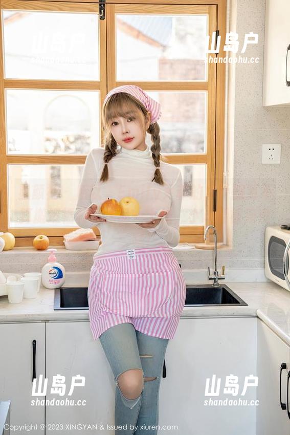 星颜社 - 所以，Emily尹菲的水手服算不算搬运福利？作品一上线，小心要被淹没哦！